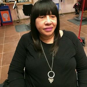 Meet your Posher, Helen